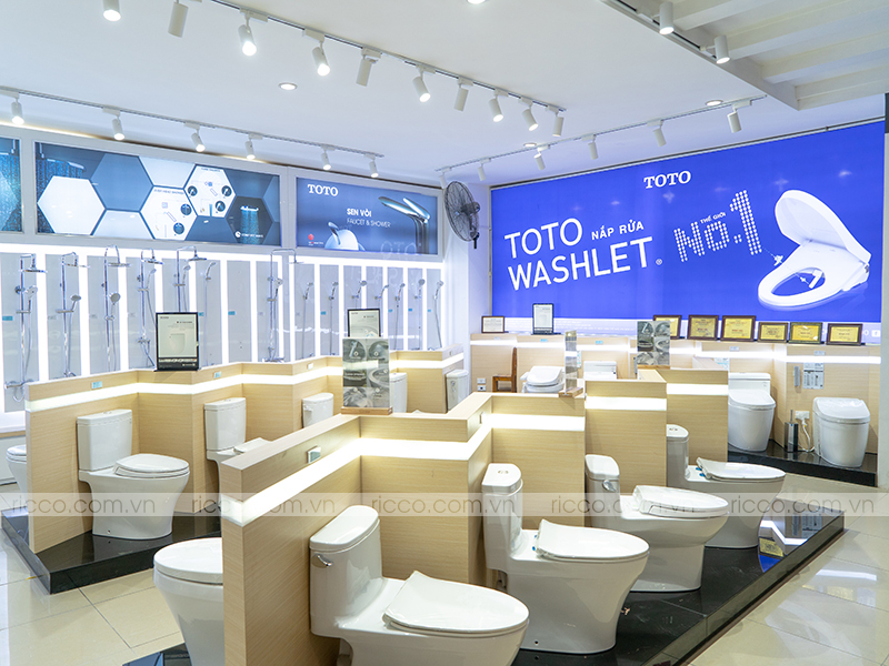 các sản phẩm bồn cầu đa dạng