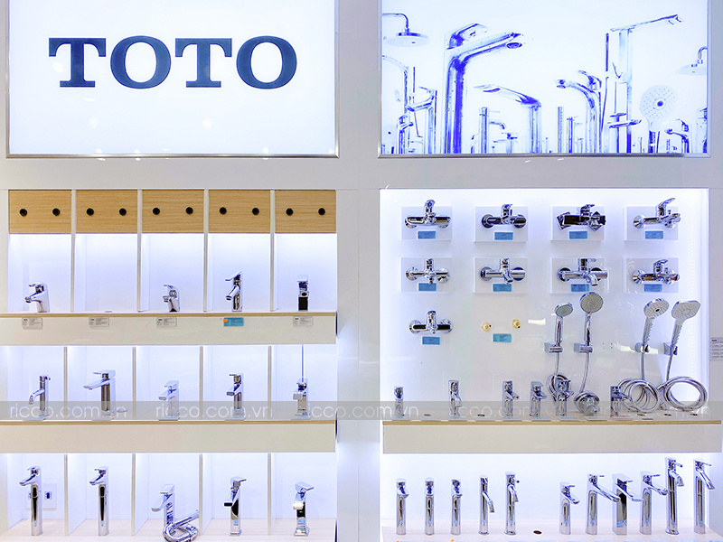 sản phẩm vòi chậu toto